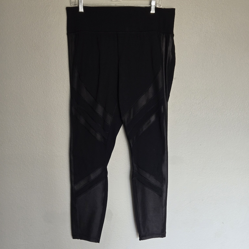 Livi Active Women's Exercise Leggings, Black, Size 18/20